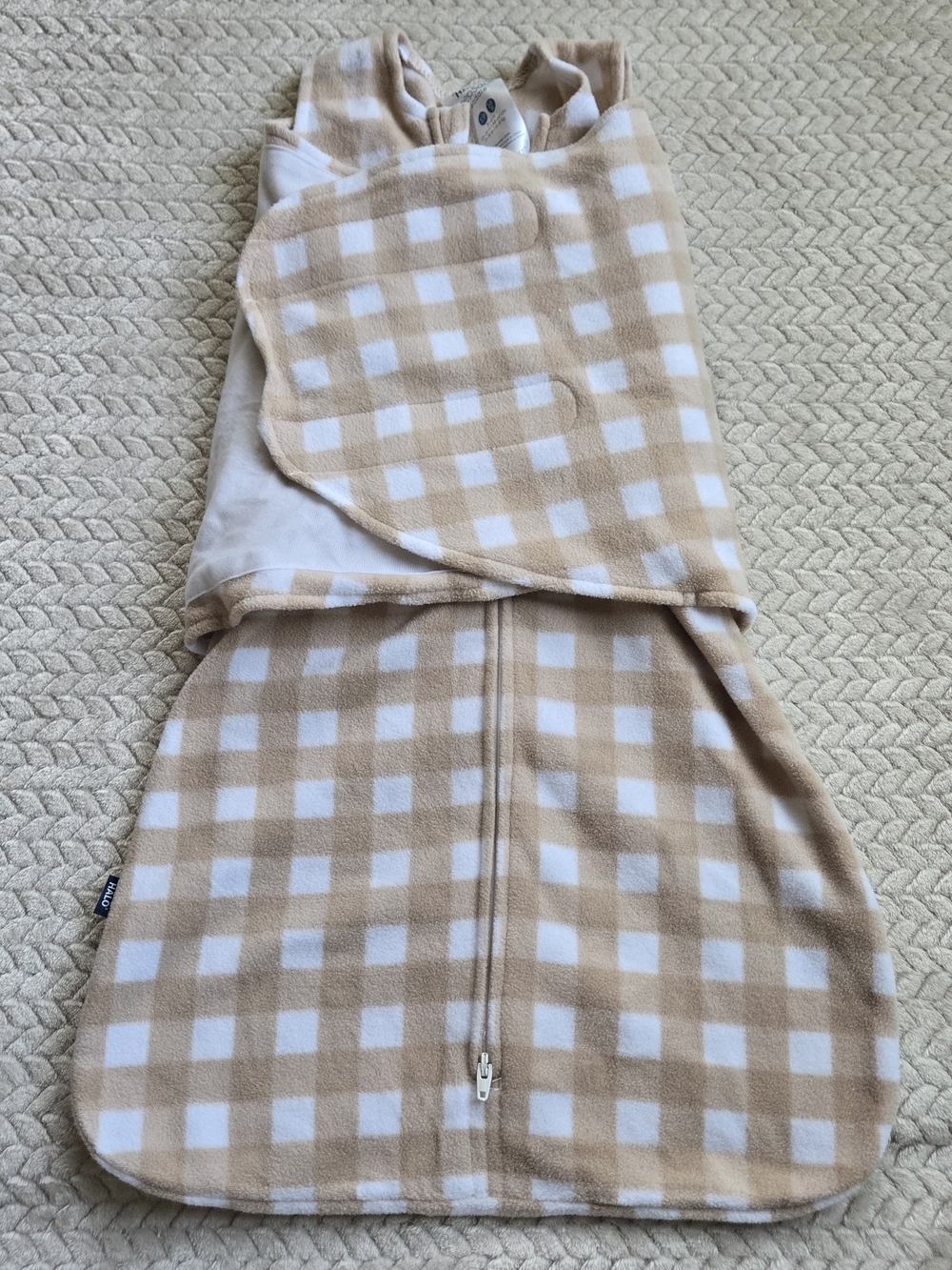 Halo Baby Fleece Sleep Sack Swaddle Size Small 3-6 Months Gingham Plaid Tan